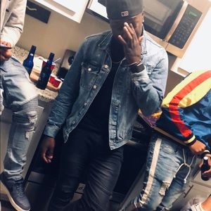 Meet your Posher, Dontae